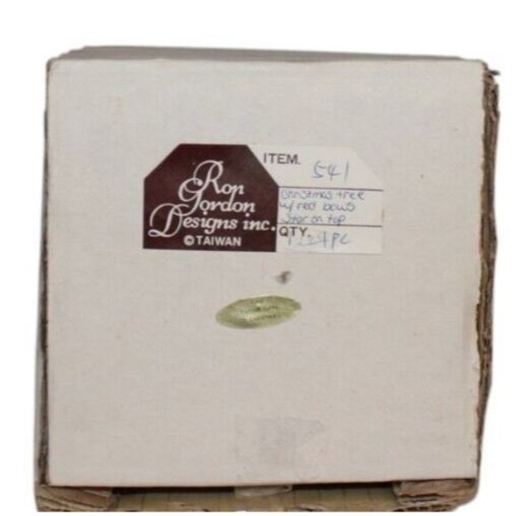 Vintage Ron Gordon Designs Christmas Tree With Red Bows 7 1/2 In Tall - Picture 7 of 7